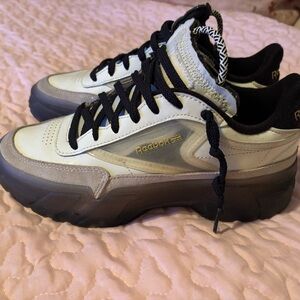 Women’s Athletic Sneakers - White and Black